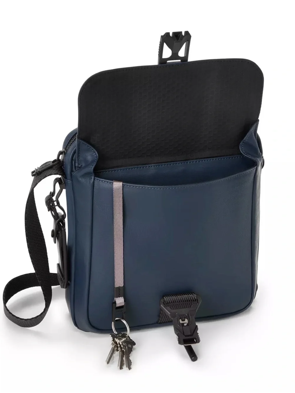 Tumi alpha bravo